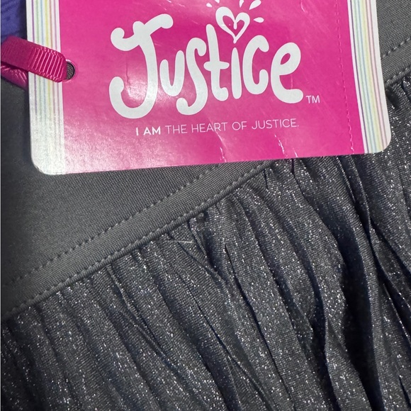 Girls Justice Metallic Gray Pleated Skirt Girls S 7/8 NWT - Picture 2 of 4